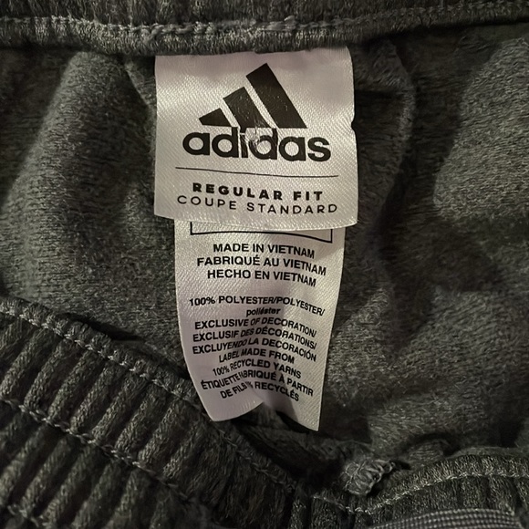 Grey and black Adidas joggers - Picture 6 of 8